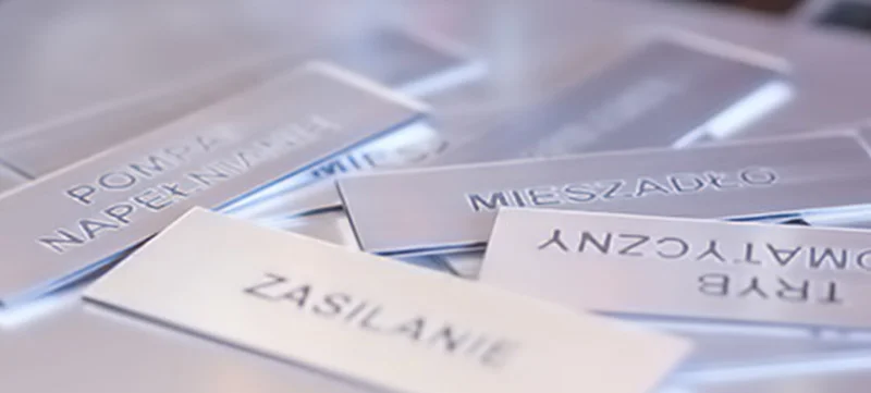 tabliczki znamionowe 